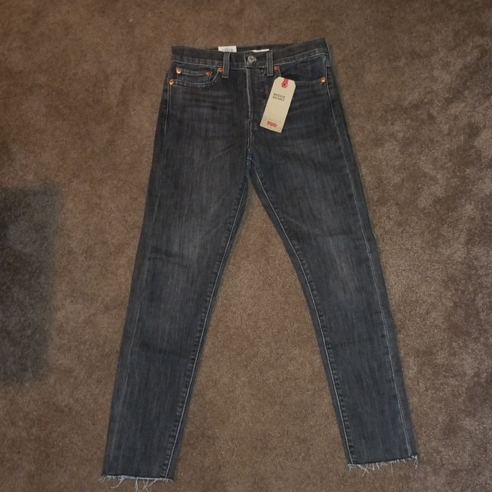 Levi's Wedgie Skinny 27